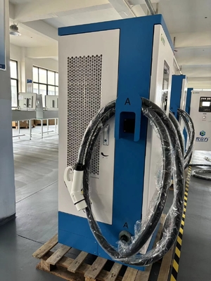 ভালো দাম 500V 750V সোয়াইপ কার্ড কোড 120KW ডিসি ইভি চার্জার নতুন শক্তি গাড়ির জন্য অনলাইন
